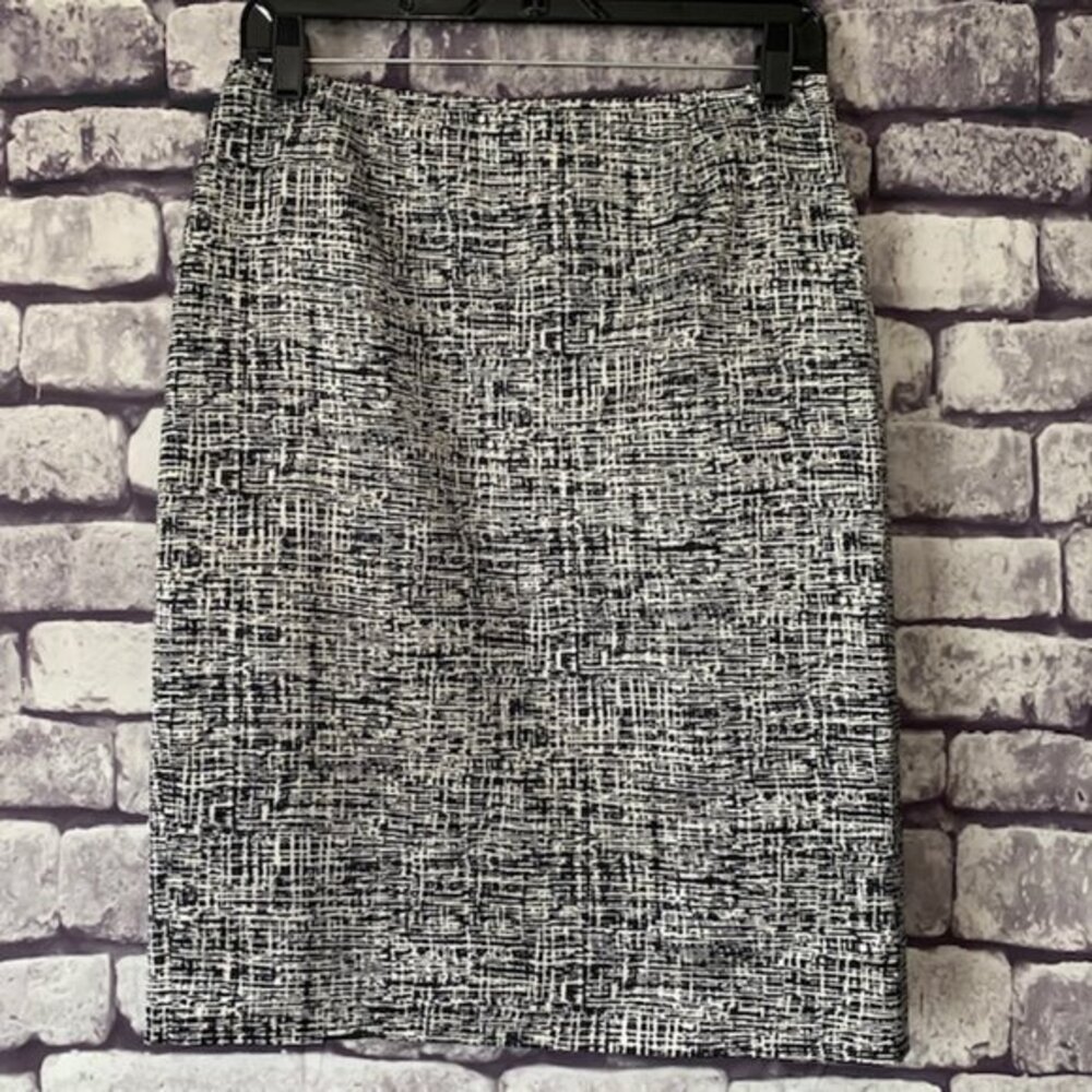 Jones New York Black & White Skirt Size 6